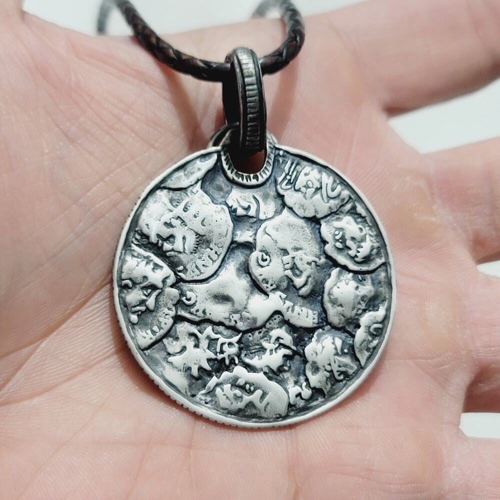 Silpada Sterling Silver Large Disc Pendant Necklace On Leather Chain